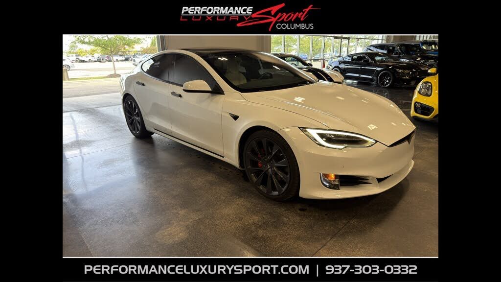 2019 TESLA Model S