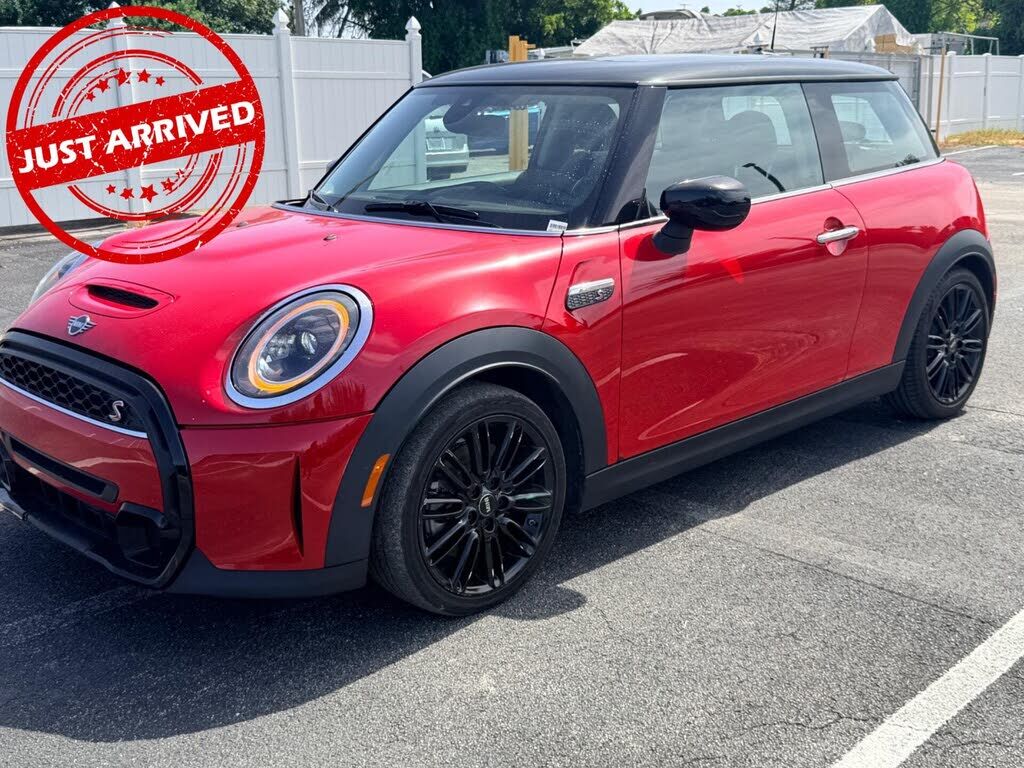 2023 MINI Hardtop