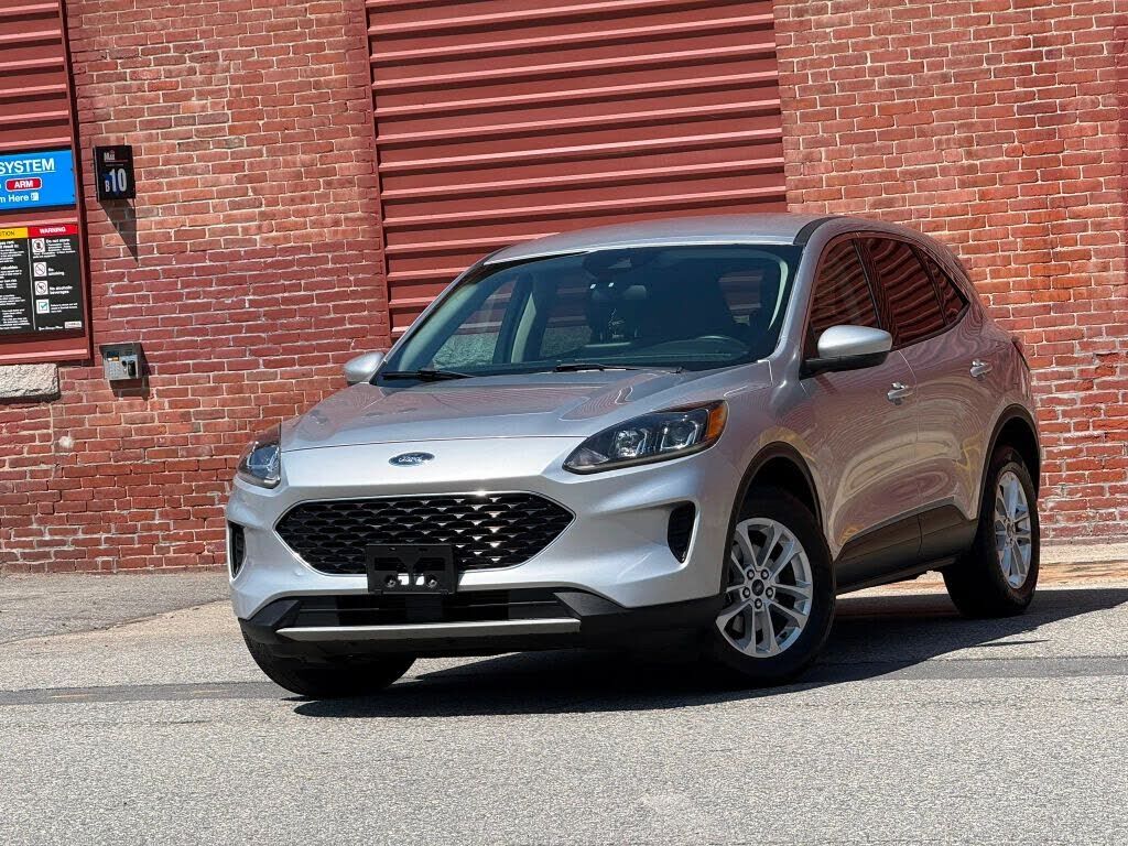 2020 FORD Escape