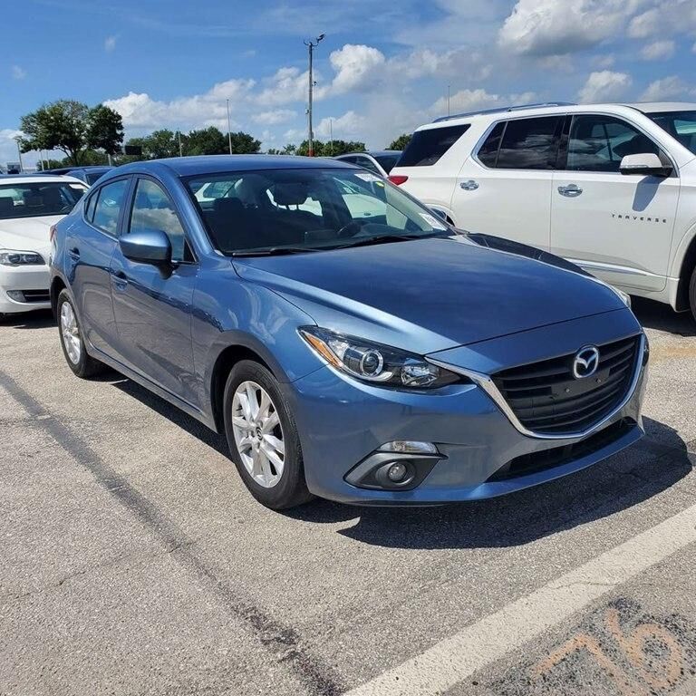 2015 MAZDA Mazda3