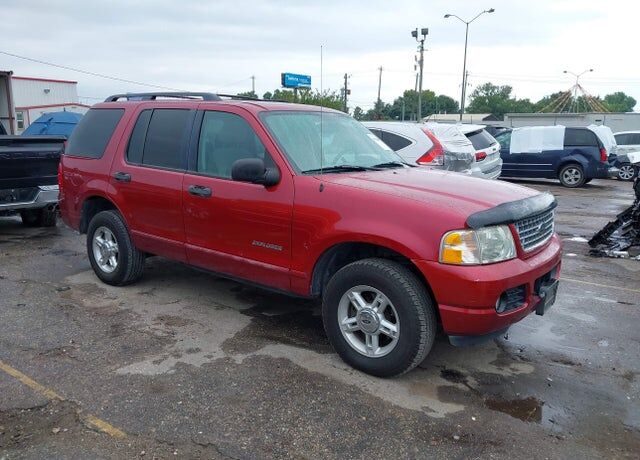 2004 FORD Explorer
