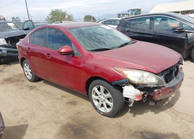 2010 MAZDA Mazda3