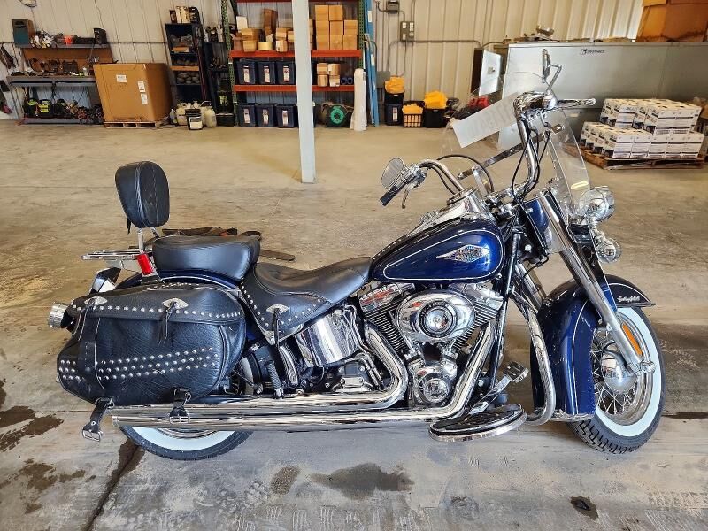 2012 HARLEY DAVIDSON Heritage Softail Classic 103