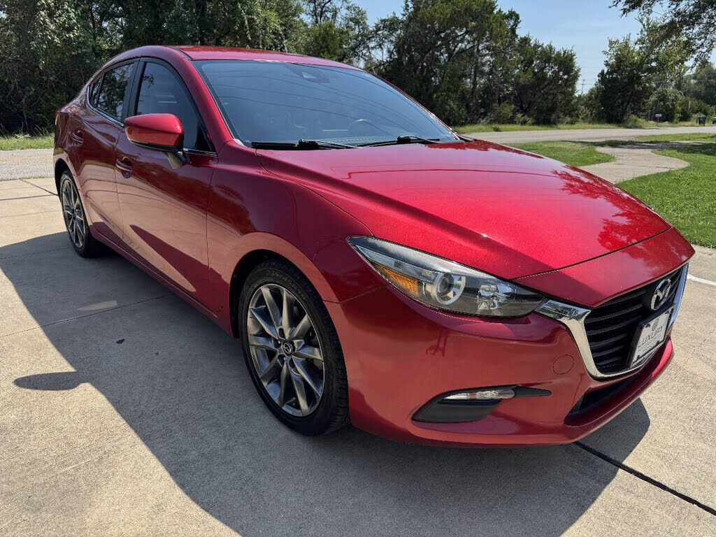2018 MAZDA Mazda3