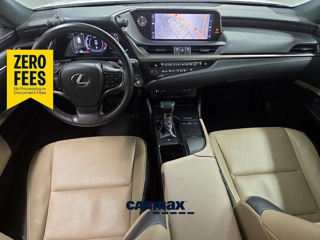 2020 LEXUS ES