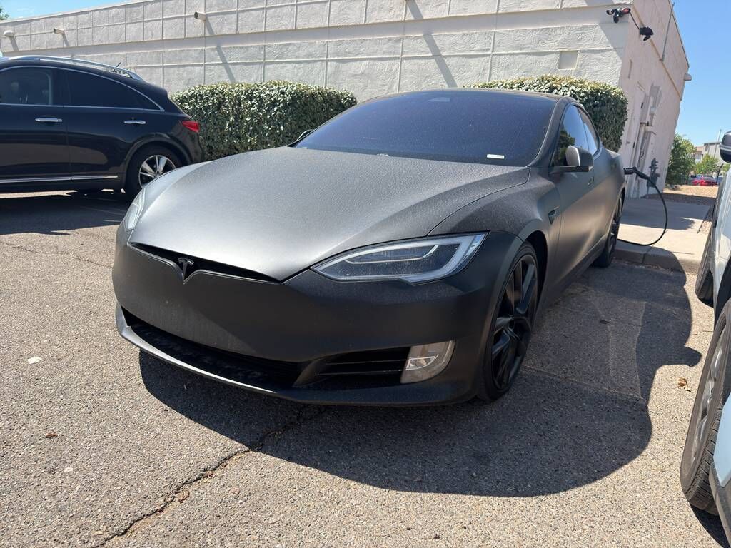 2018 TESLA Model S