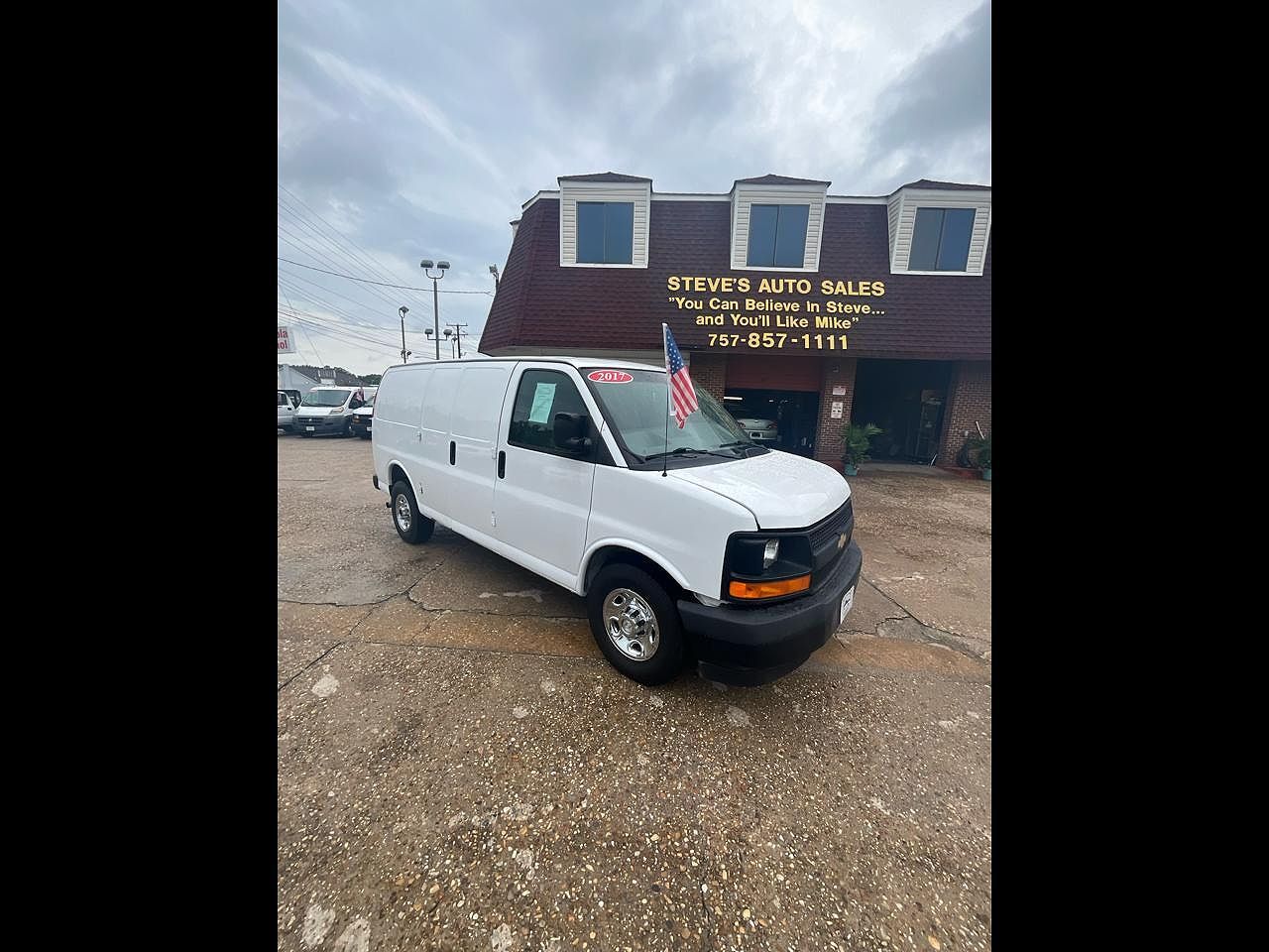 2017 CHEVROLET Express