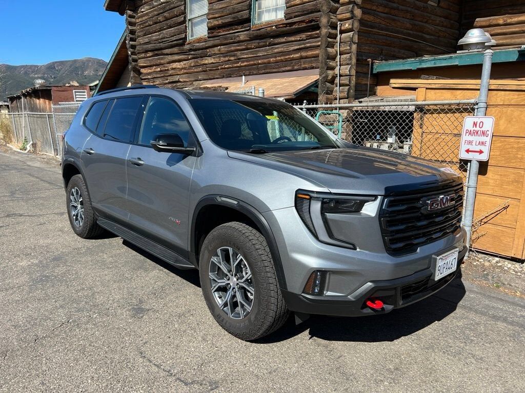 2025 GMC Acadia