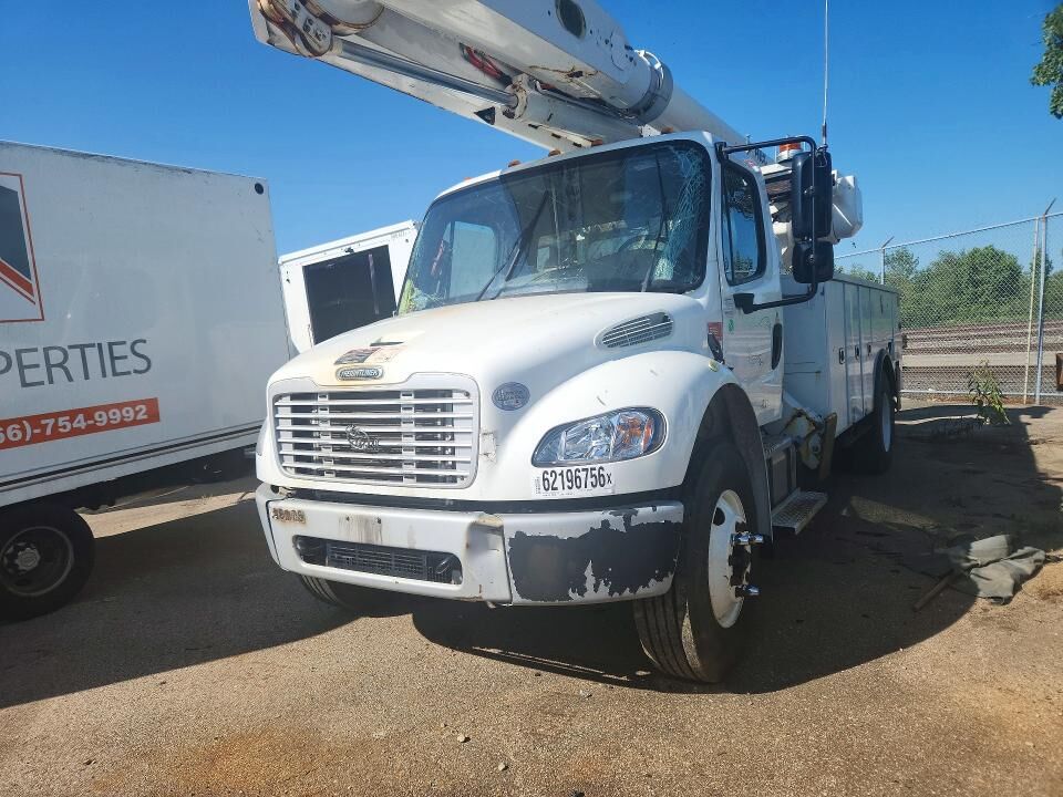 2018 FREIGHTLINER M2