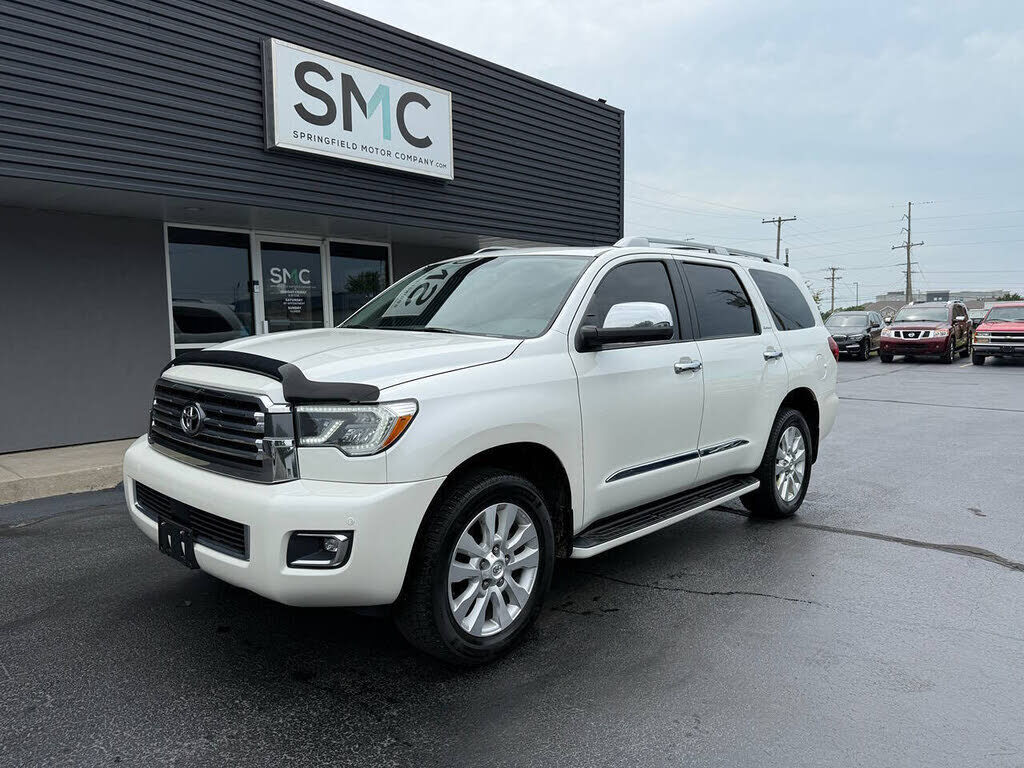 2018 TOYOTA Sequoia