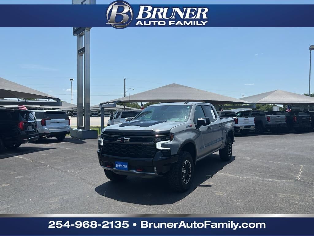 2024 CHEVROLET Silverado