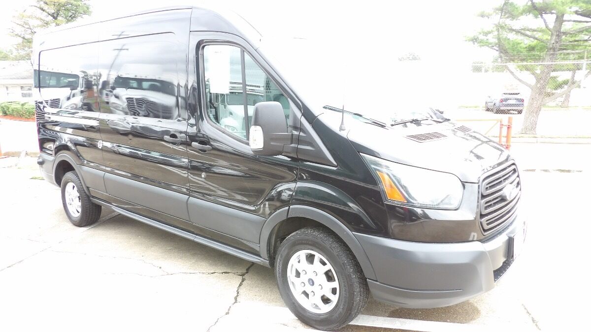 2015 FORD Transit