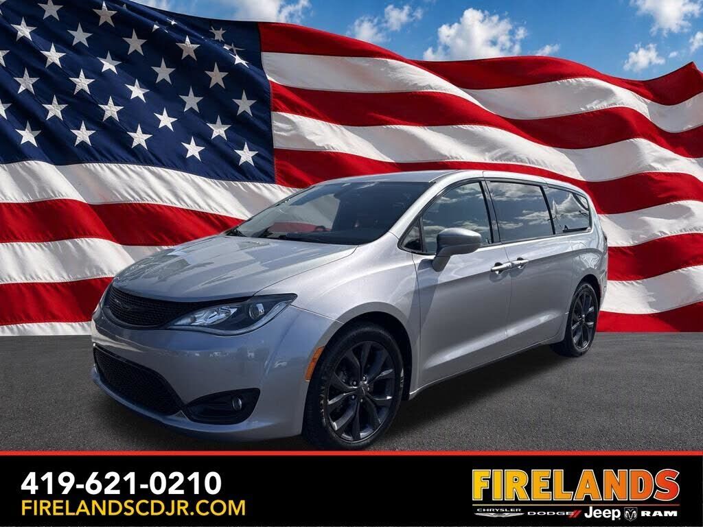 2019 CHRYSLER Pacifica