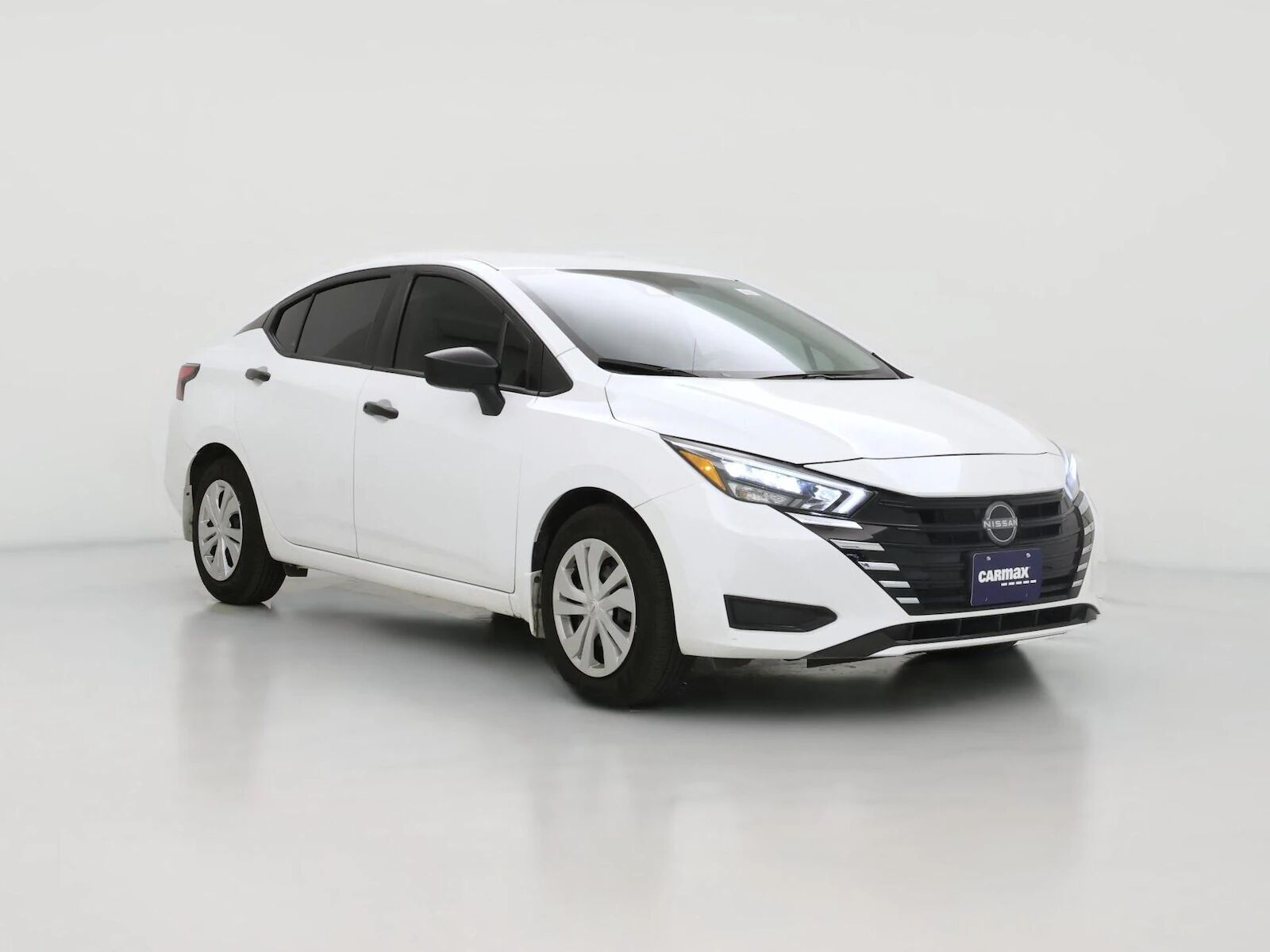 2025 NISSAN Versa
