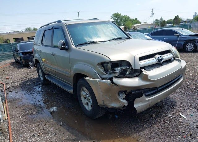 2005 TOYOTA Sequoia