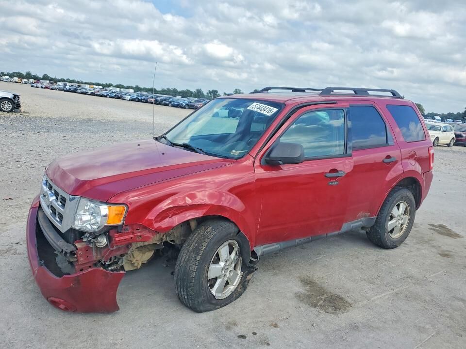 2011 FORD Escape