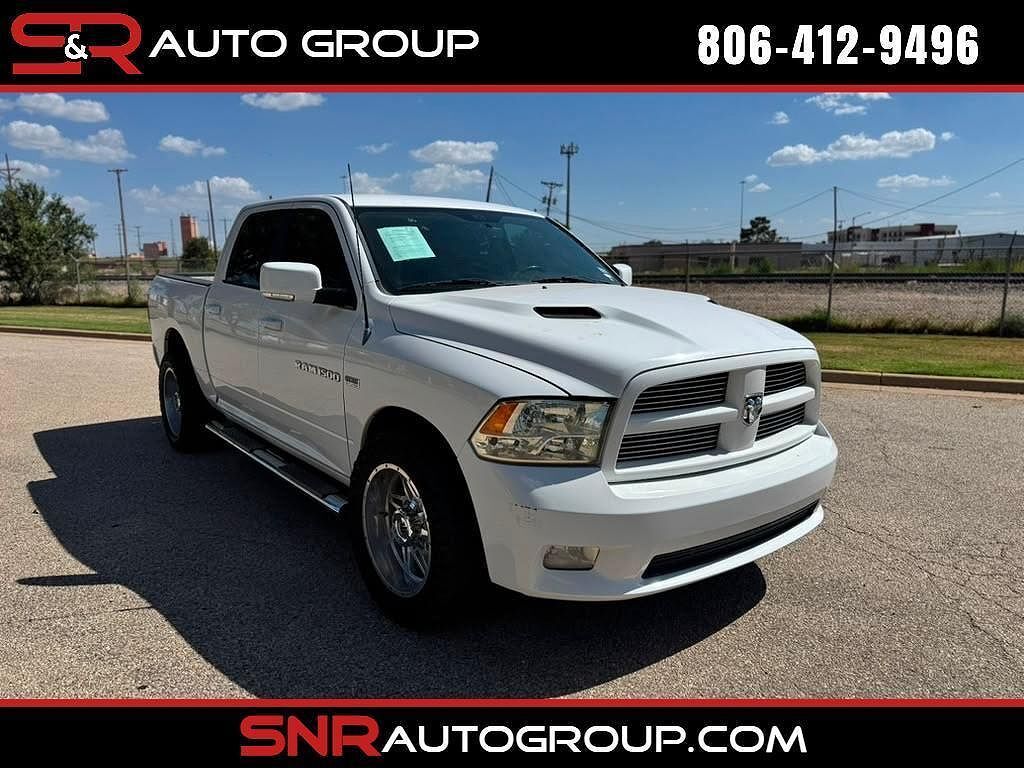 2011 DODGE Ram