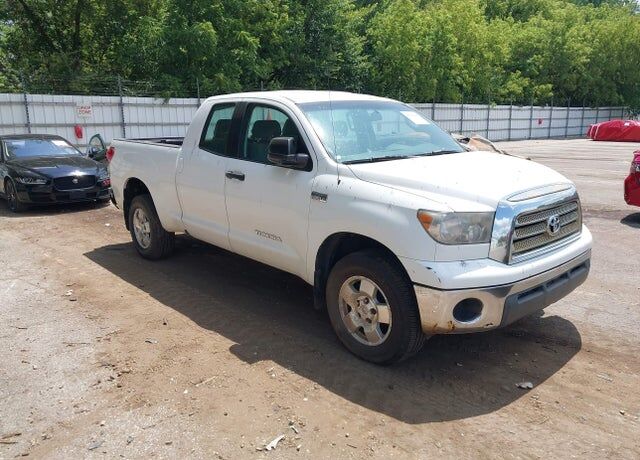 2008 TOYOTA Tundra