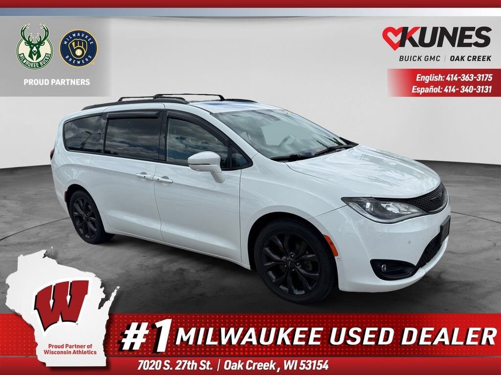 2020 CHRYSLER Pacifica