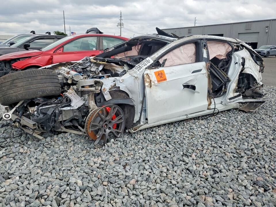 2023 TESLA Model S