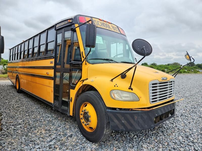 2009 FREIGHTLINER B2 Bus Chassis