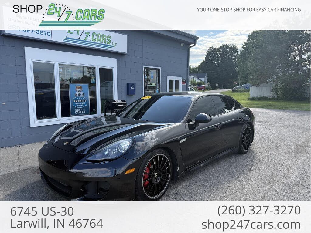 2013 PORSCHE Panamera