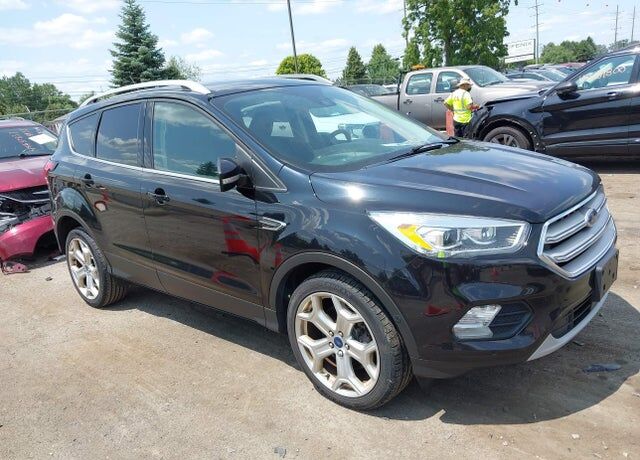 2019 FORD Escape