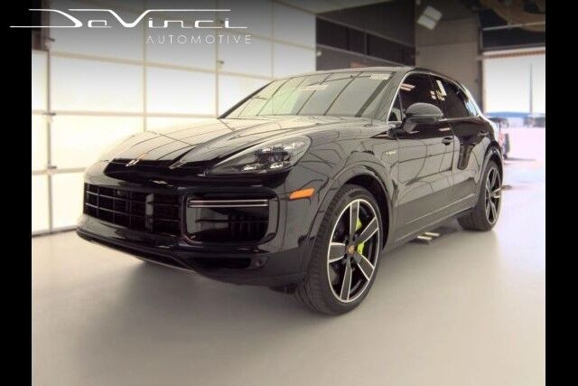 2021 PORSCHE Cayenne