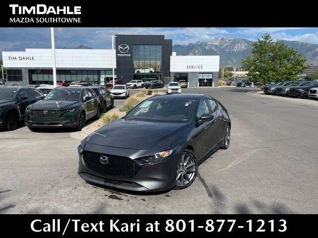 2021 MAZDA Mazda3