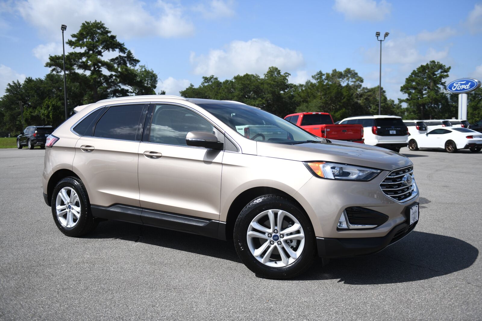 2020 FORD Edge