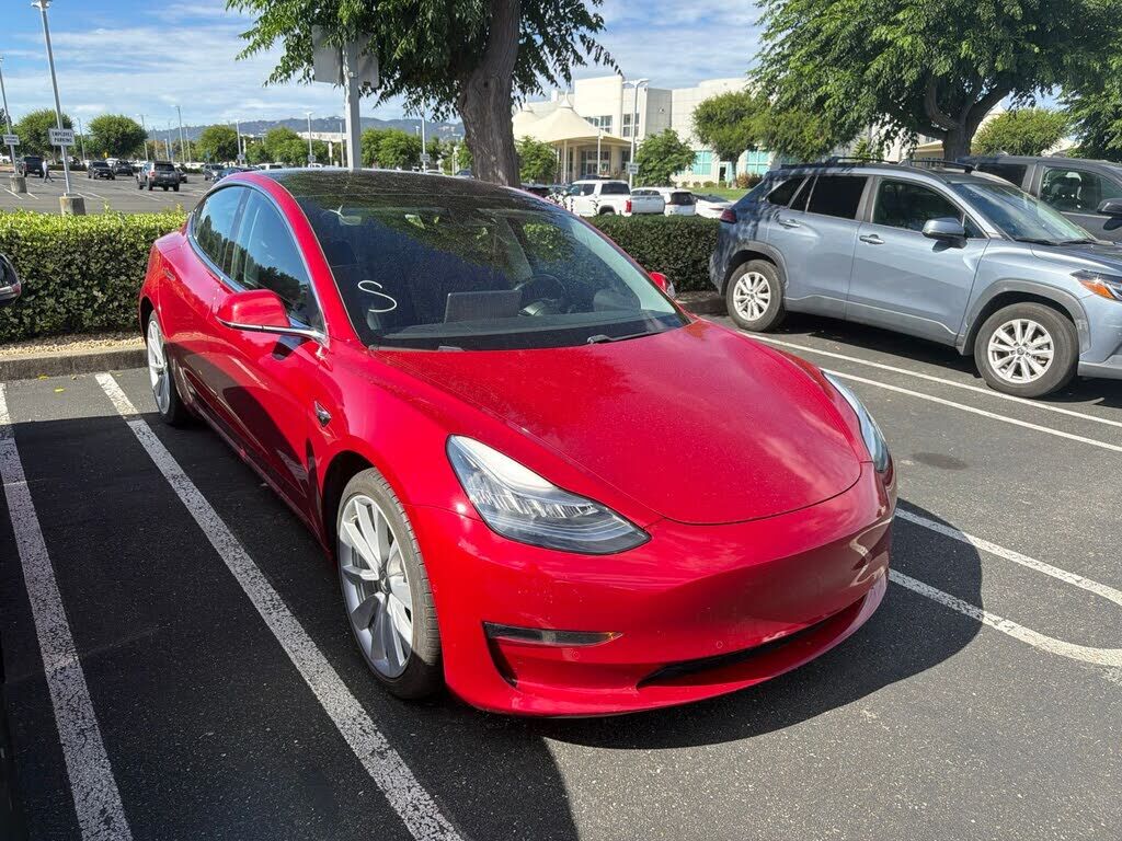 2018 TESLA Model 3