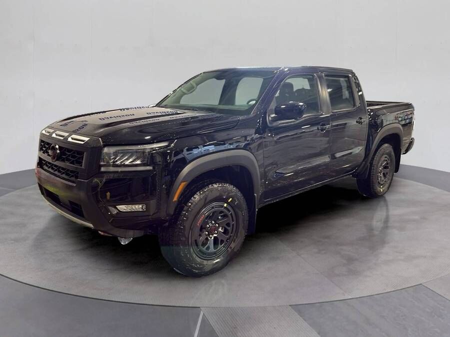 2026 NISSAN Frontier