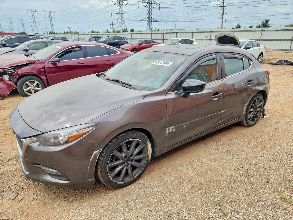 2018 MAZDA Mazda3