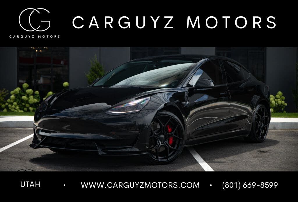2023 TESLA Model 3