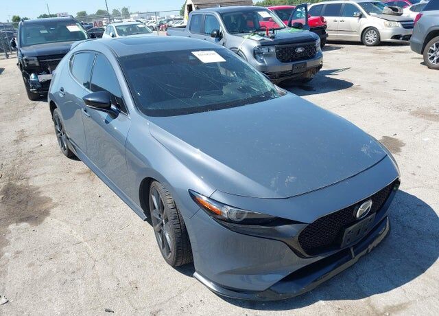 2021 MAZDA Mazda3