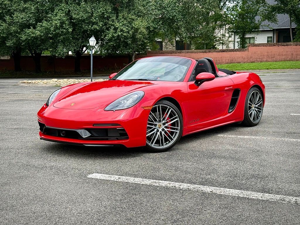 2023 PORSCHE 718