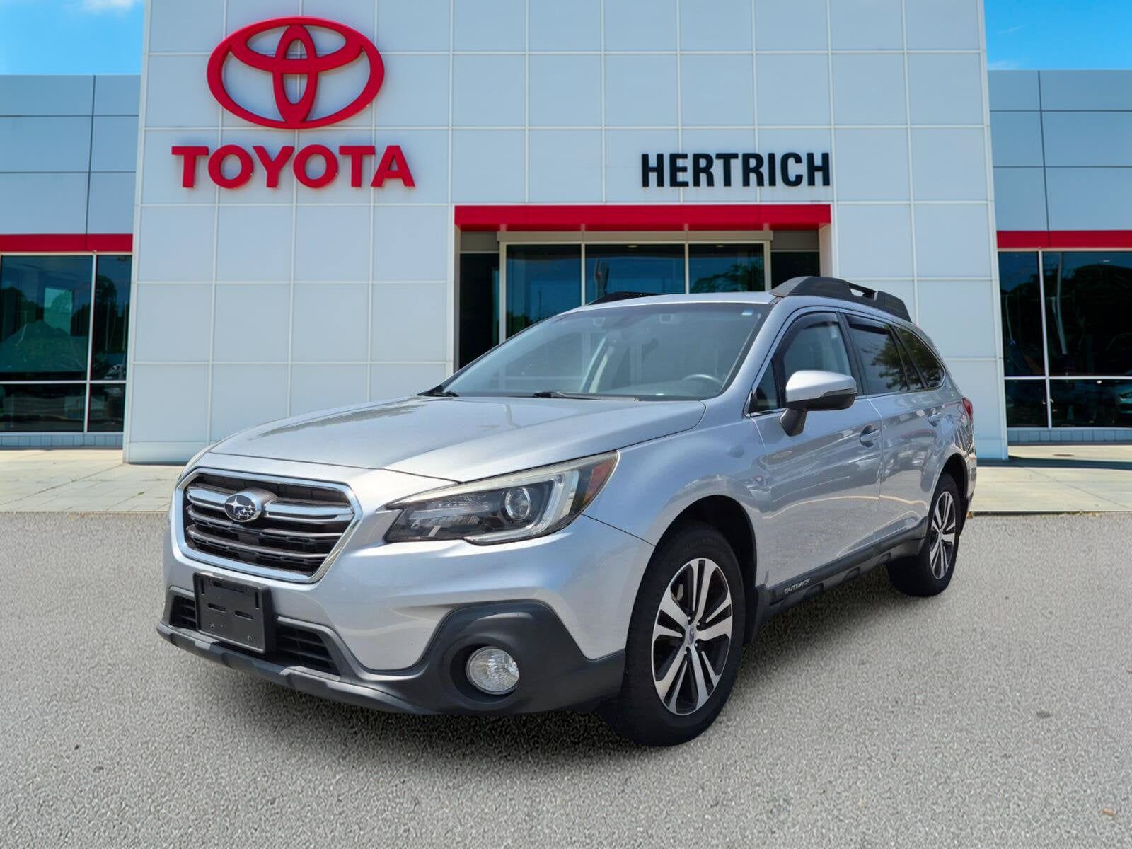 2018 SUBARU Outback