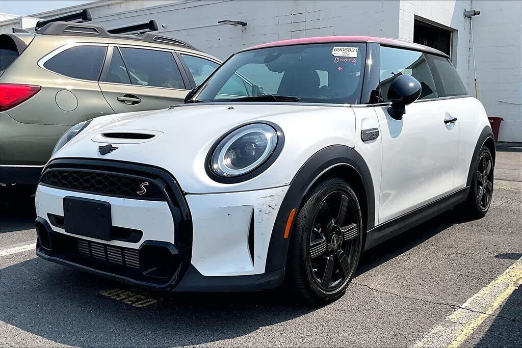 2024 MINI Hardtop