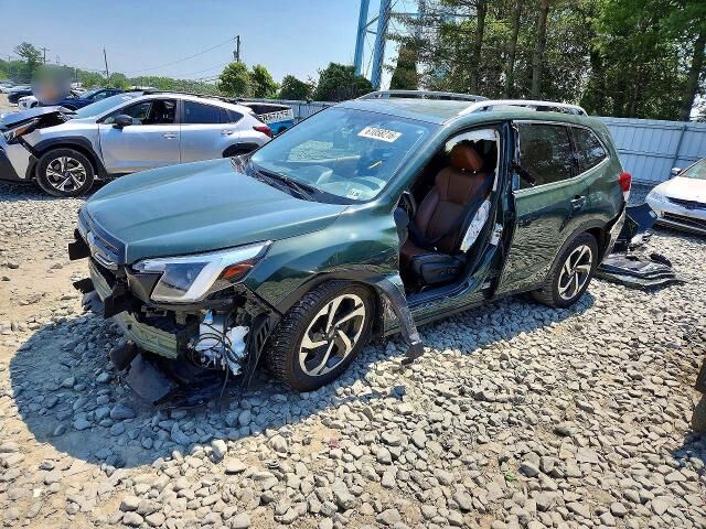 2024 SUBARU Forester
