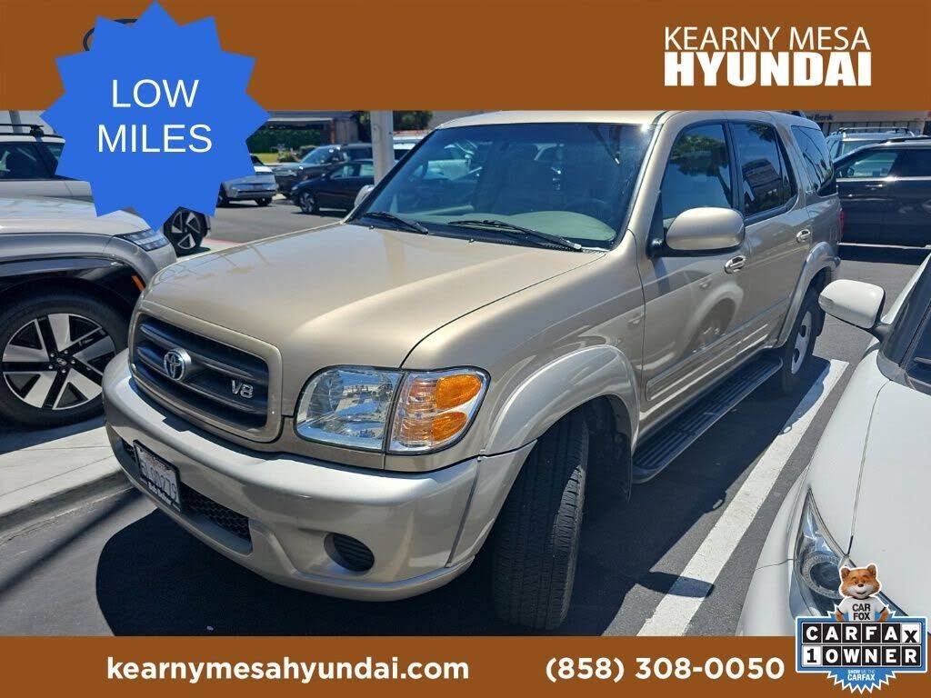 2004 TOYOTA Sequoia