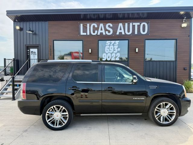 2014 CADILLAC Escalade