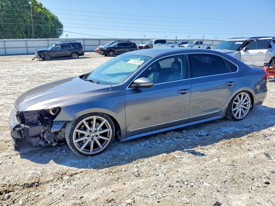 2016 VOLKSWAGEN Passat