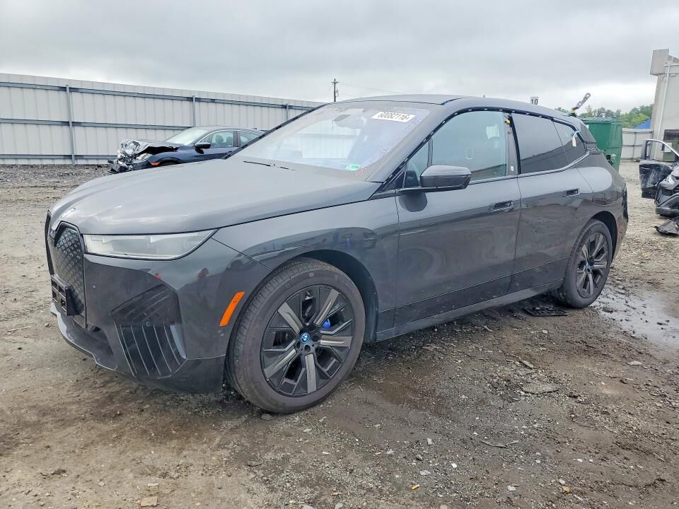 2024 BMW ix