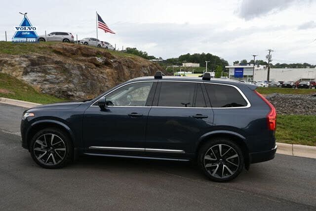 2023 VOLVO XC90