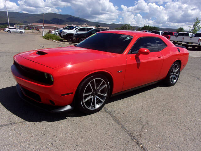 2023 DODGE Challenger