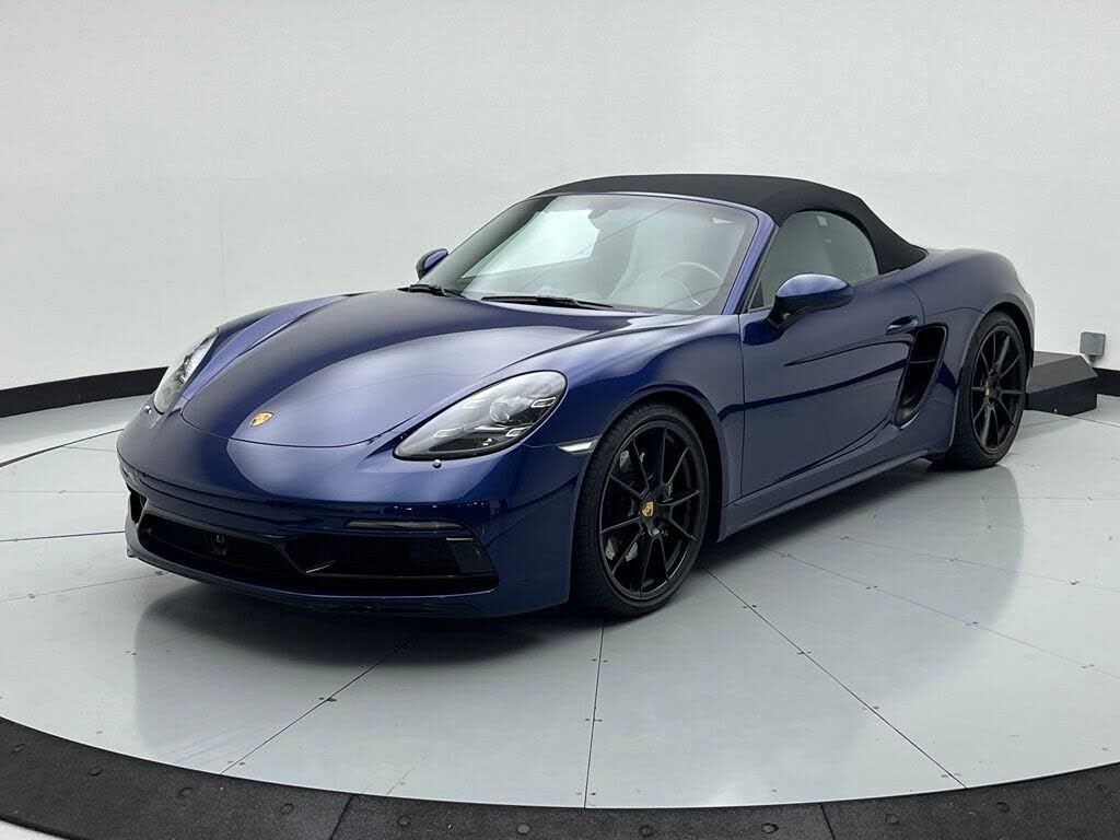 2023 PORSCHE 718