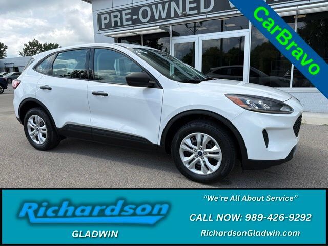 2021 FORD Escape
