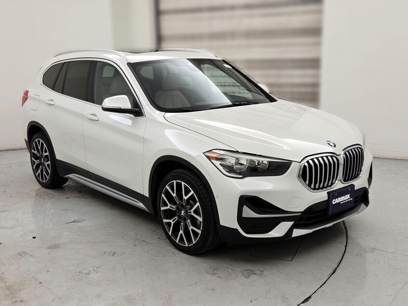 2022 BMW X1