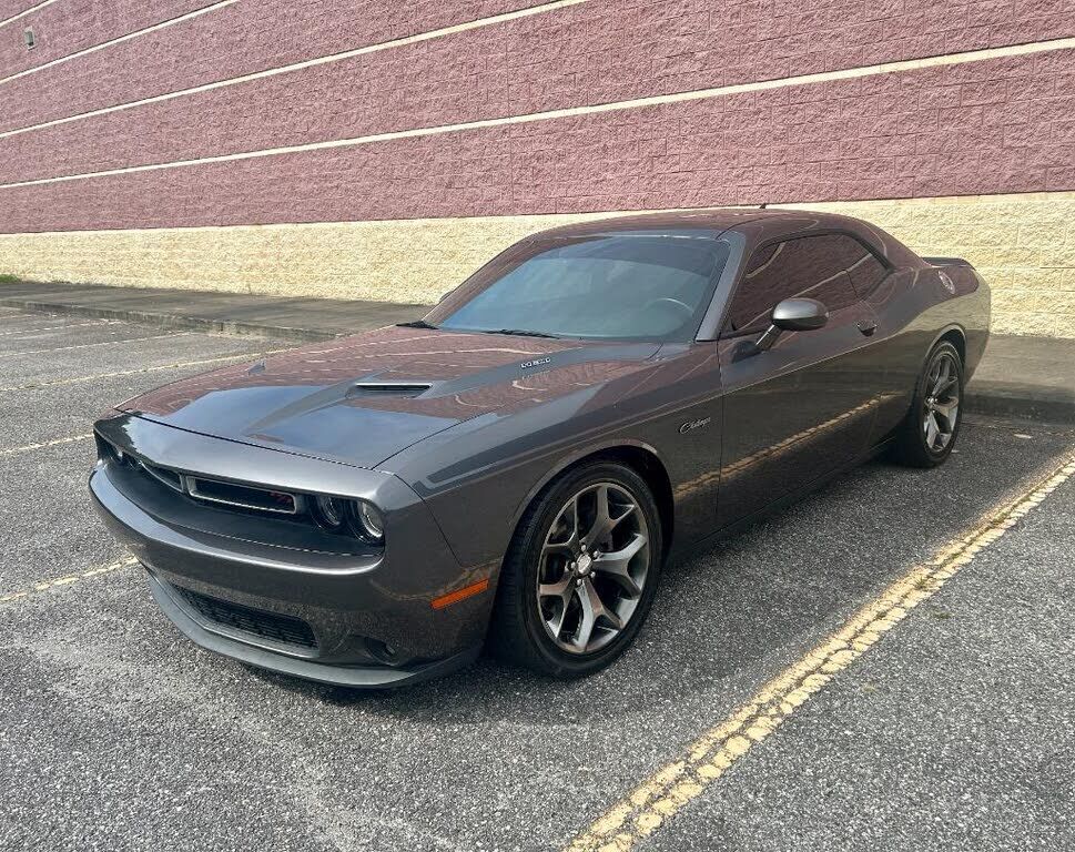2016 DODGE Challenger