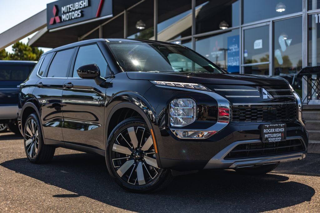 2026 MITSUBISHI Outlander
